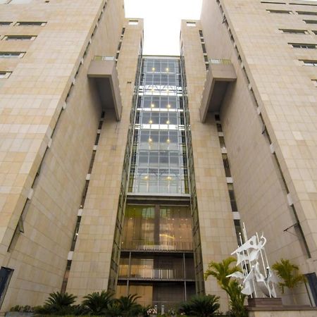 Hotel Zone By The Park Calcutta Extérieur photo